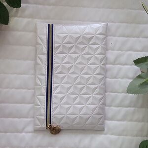 IPSY White and Blue Empty Cosmetic Bag